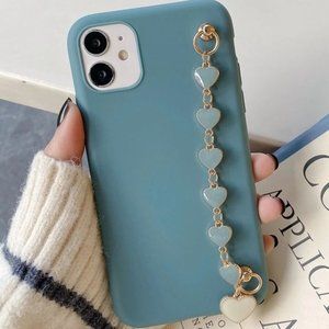 Heart Chain iPhone Case iphone 13 and iphone 13 pro max
